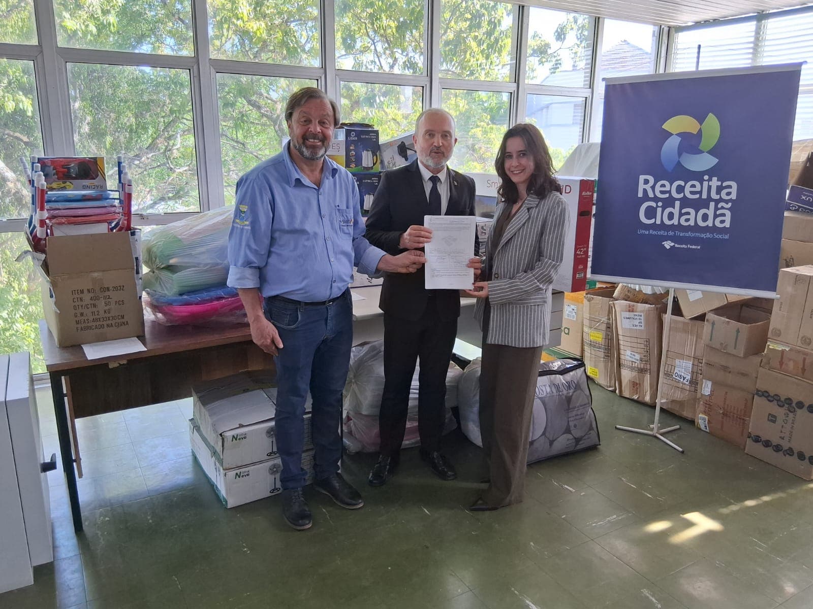Prefeitura de Candiota recebe doações da Receita Federal