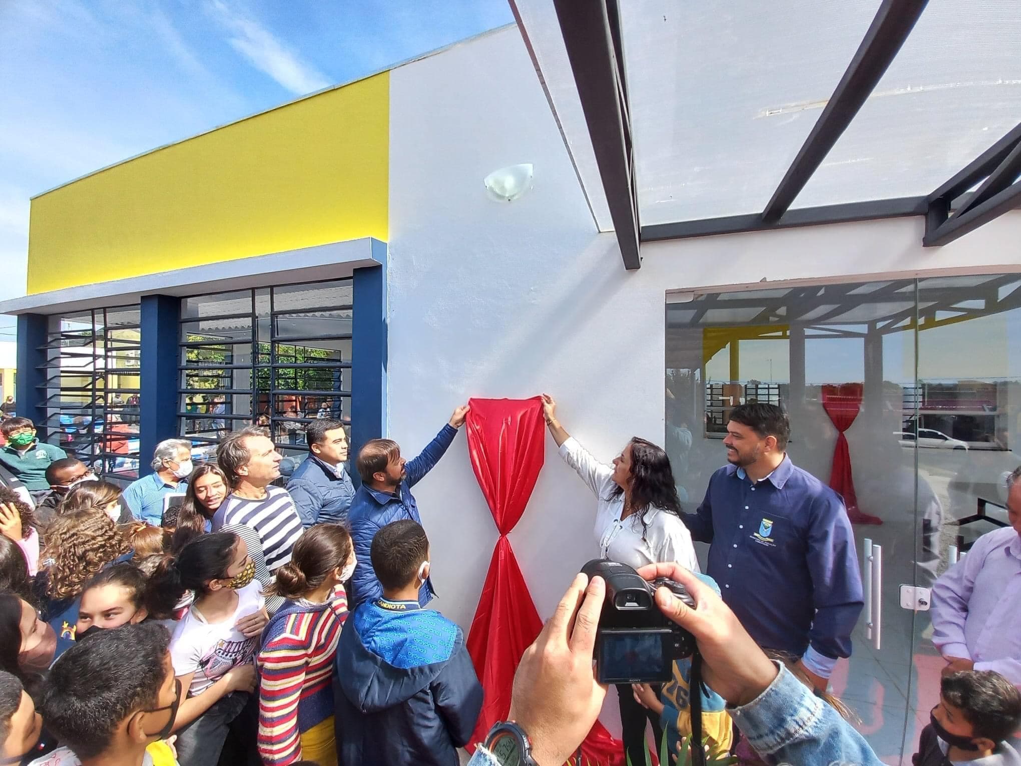 Imagem de capa da notícia: ESCOLA MUNICIPAL NELI BETEMPS COMEMORA R$ 500 MIL INVESTIDOS NA REFORMA DE ESPAÇOS E CONSTRUÇÃO DO NOVO REFEITÓRIO