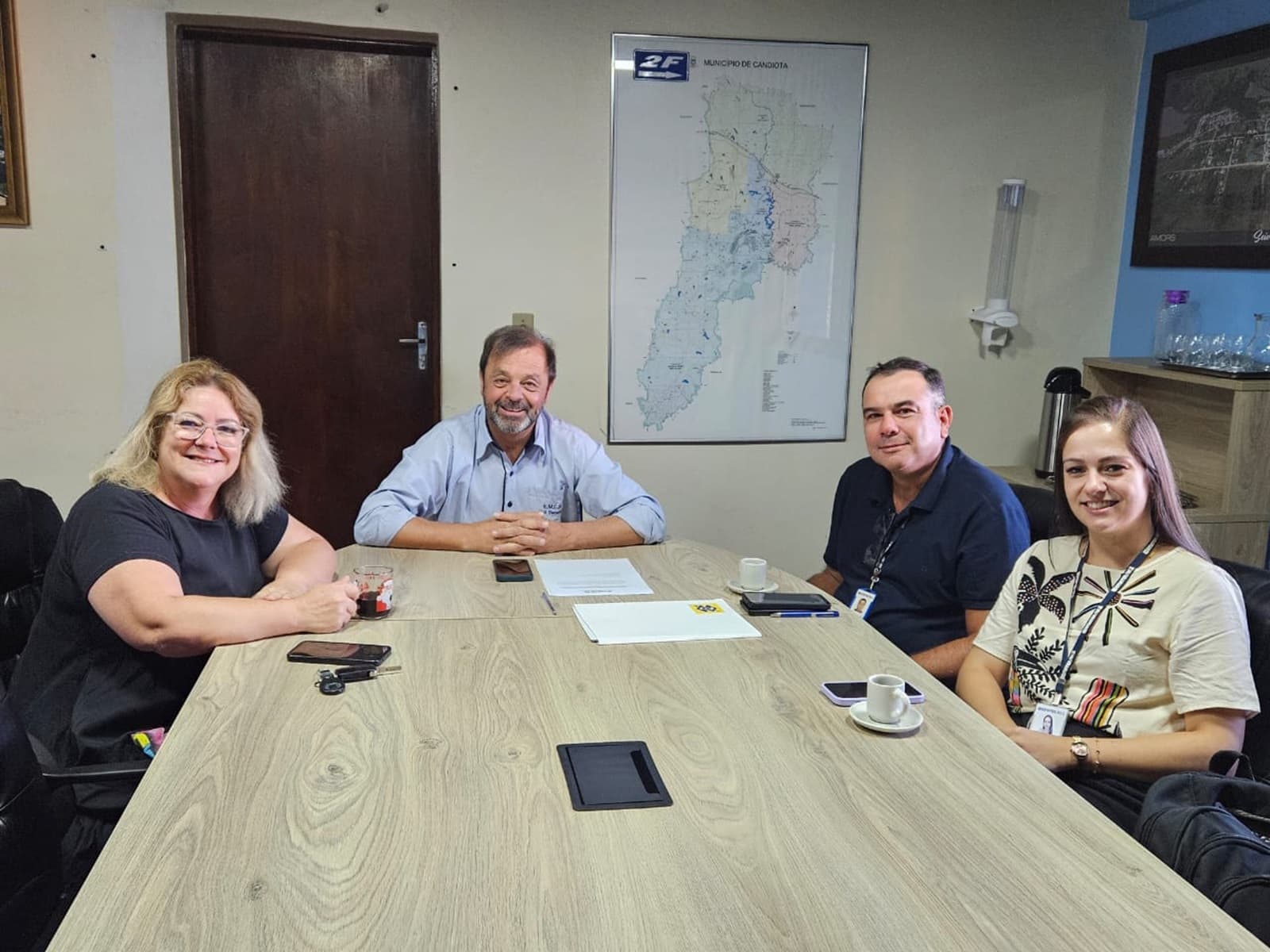 Imagem de capa da notícia: Emater de Candiota visita o prefeito e fala sobre os últimos 12 meses de trabalho