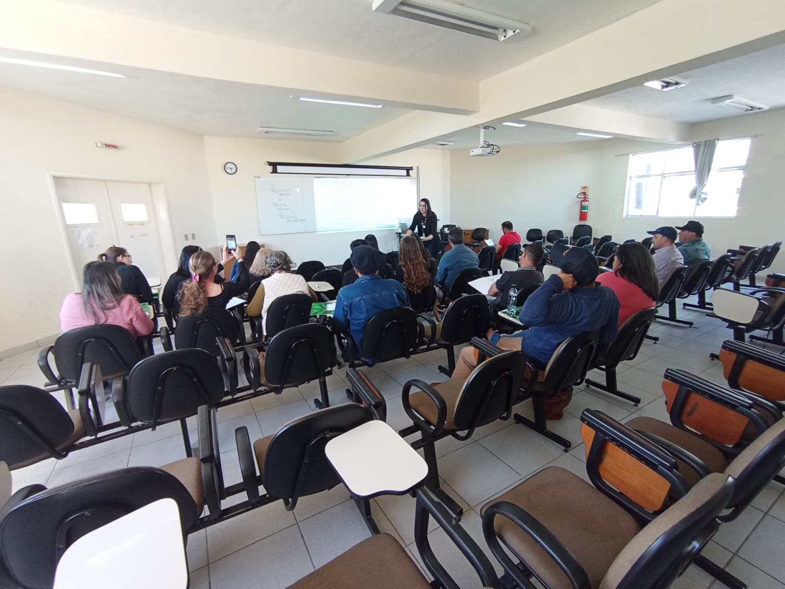 Imagem de capa da notícia: Parceria entre Prefeitura de Candiota e IFSUL Bagé proporciona curso para capacitação de produtores em agroindústria